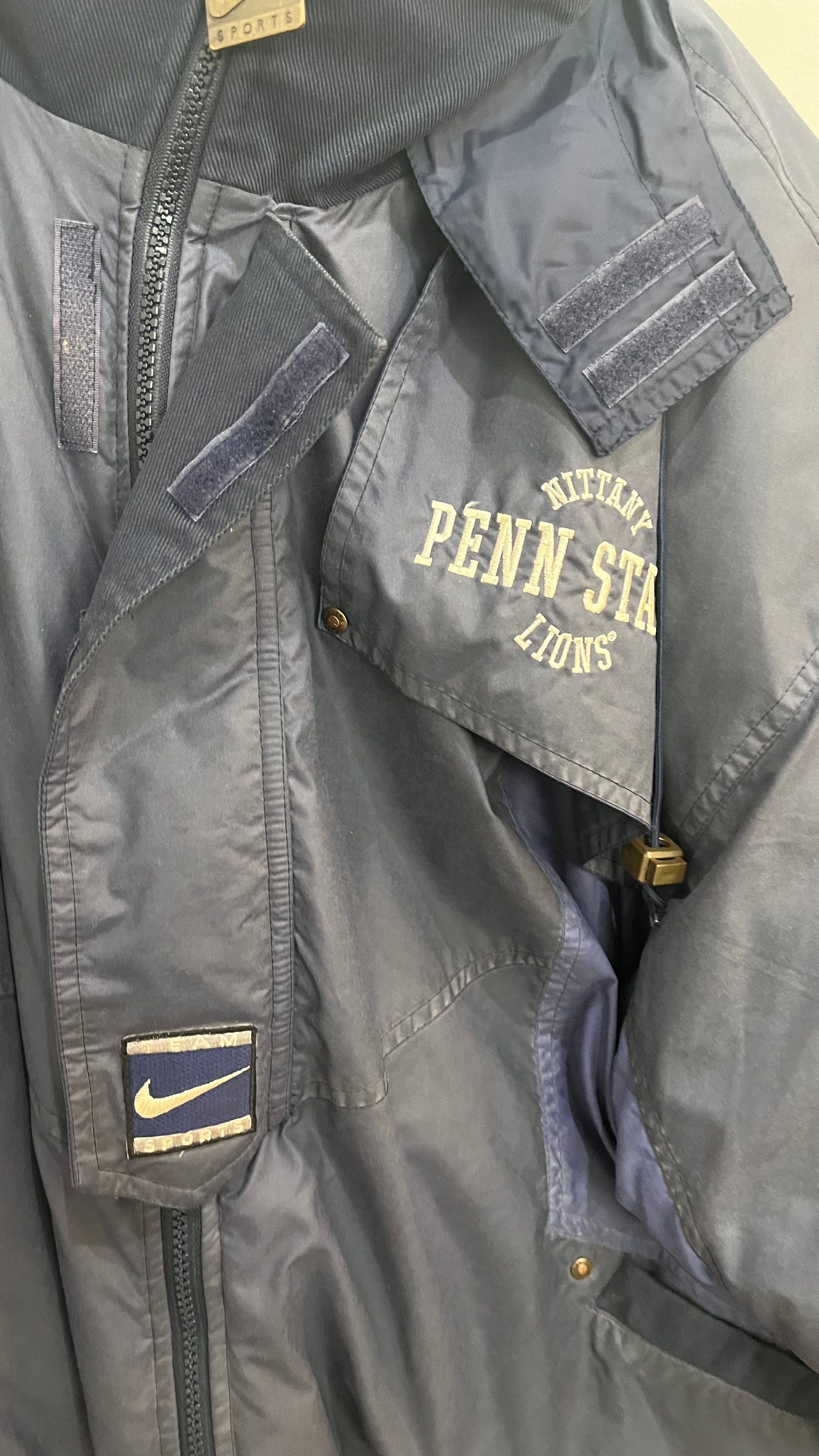 Penn State Nike Jacket / Size XL