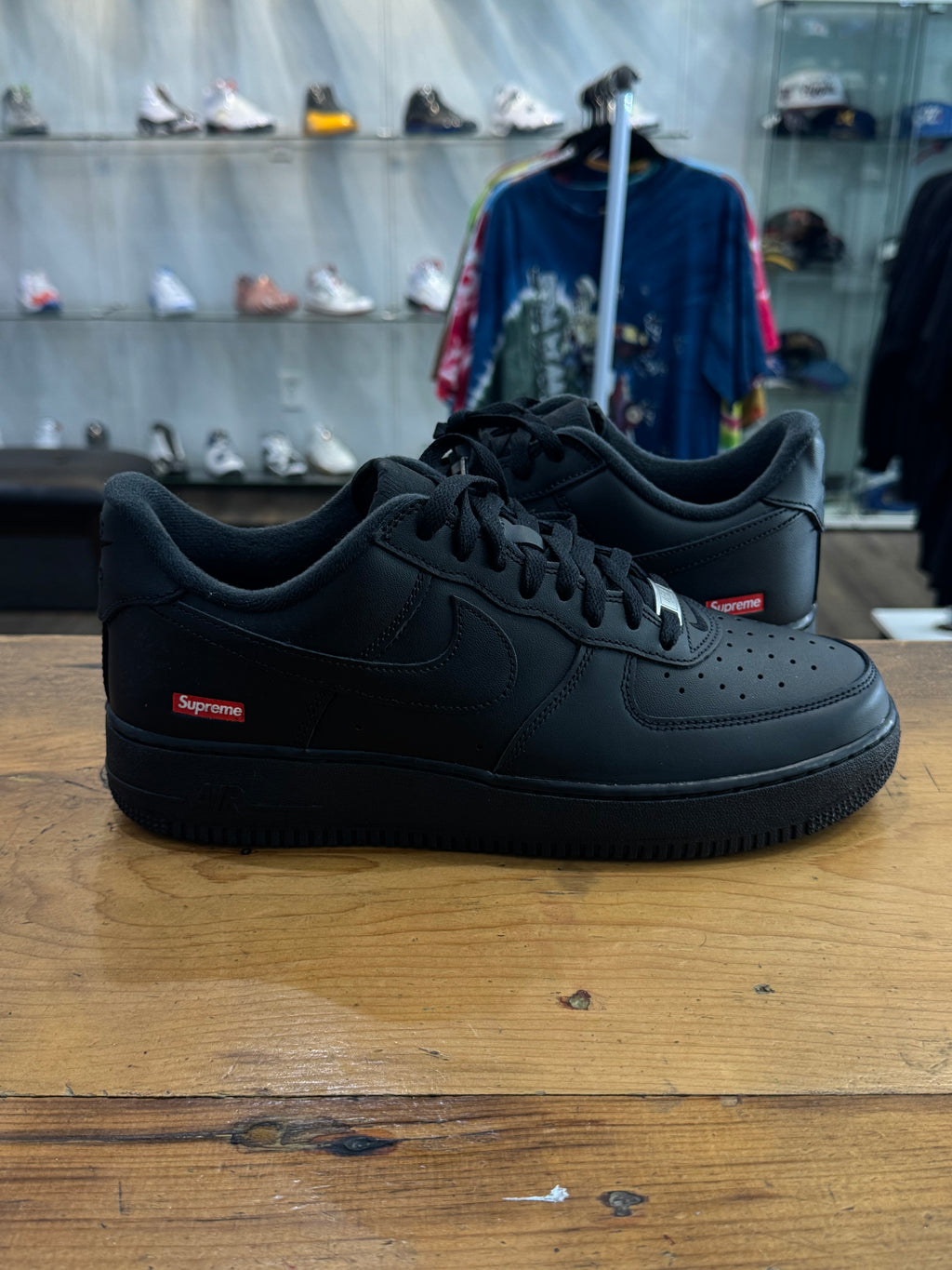 Nike AF1 Low (Supreme) Black (Size 10)