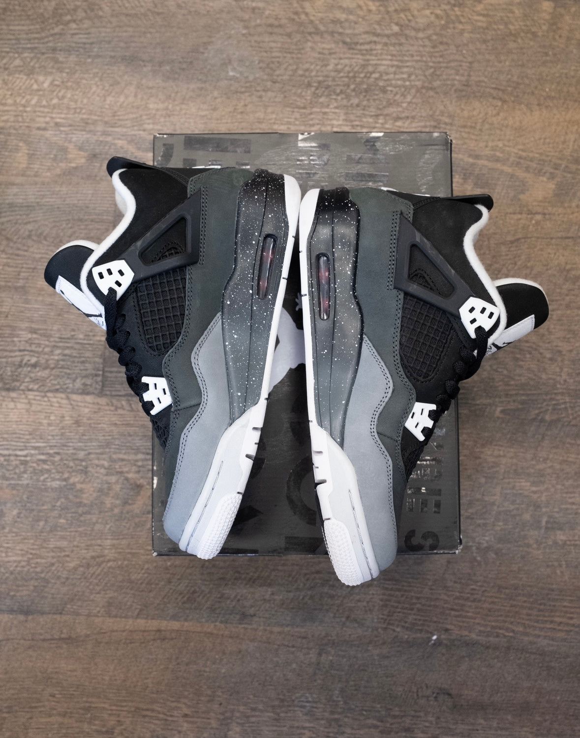 Air Jordan 4 “Fear” / Size 6.5y