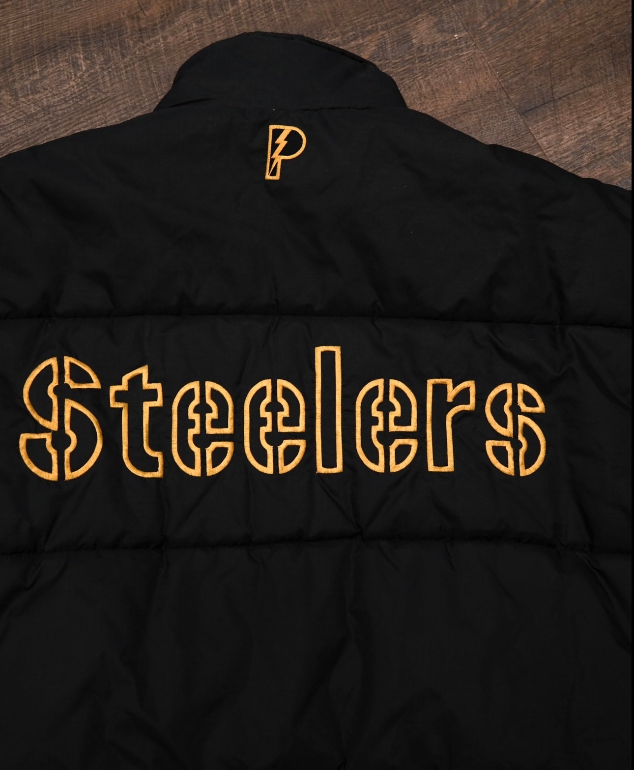 Pittsburgh Steelers Reversible Puffer Jacket -