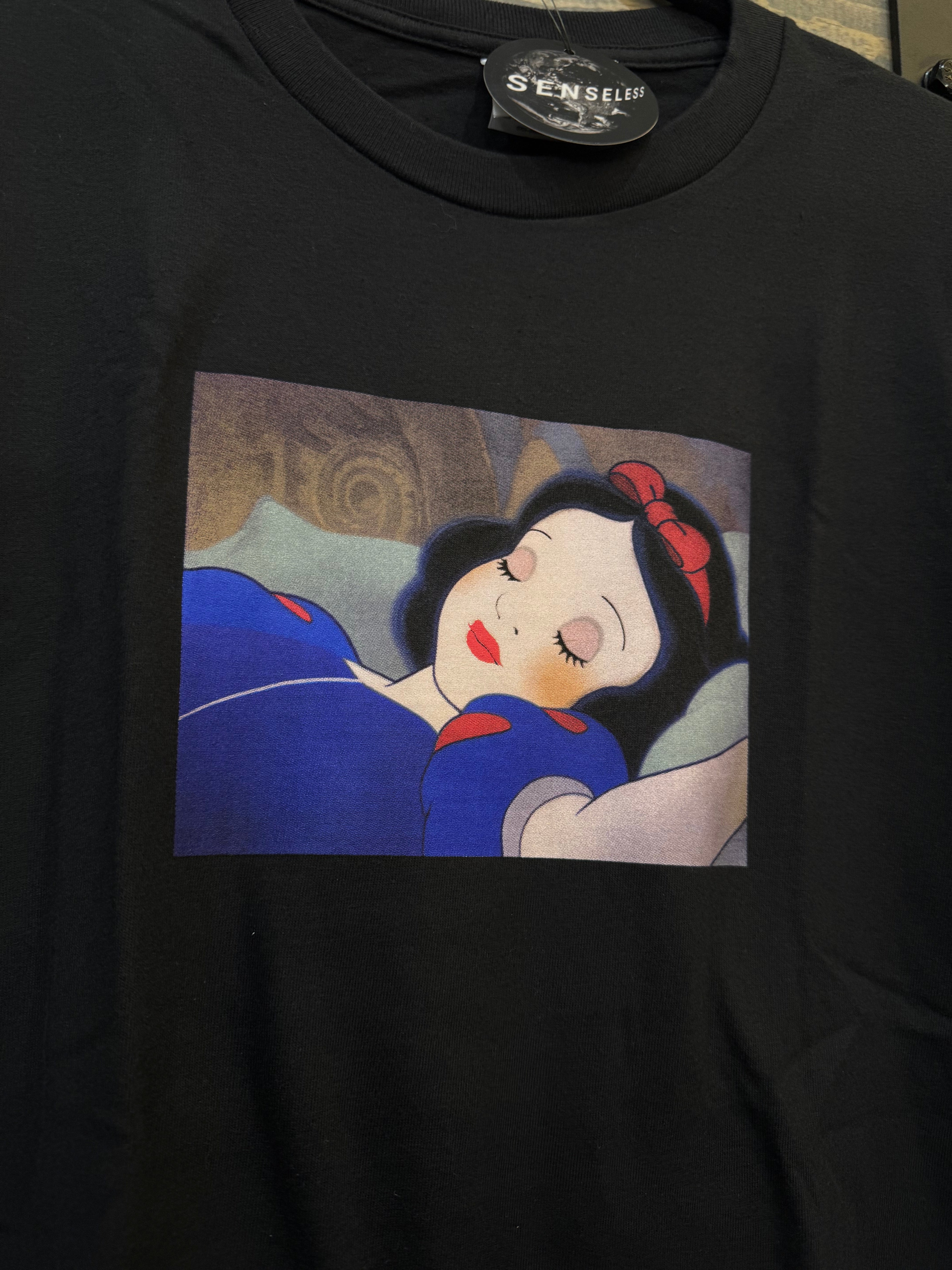 Supreme Snow White Tee