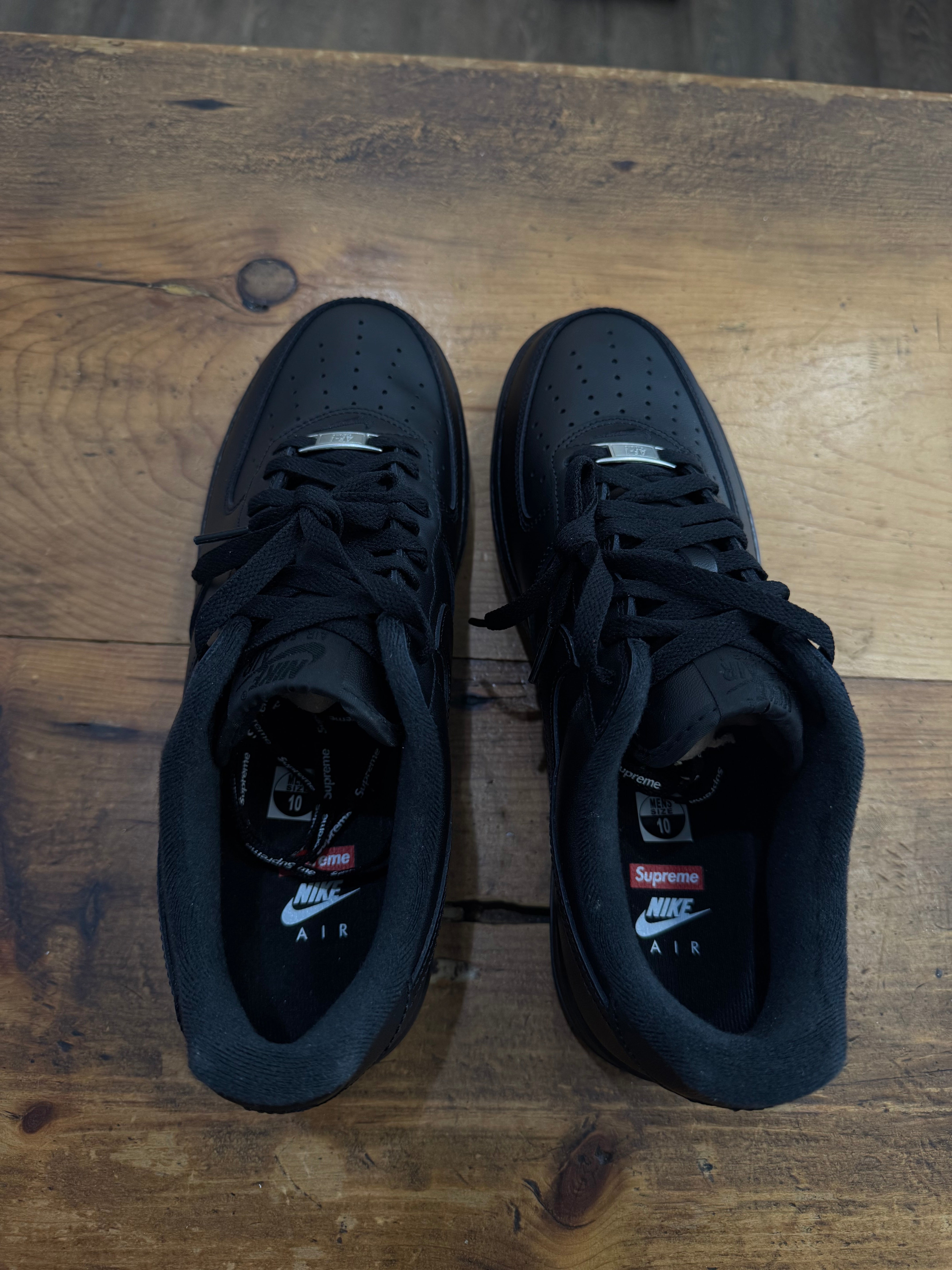 Nike AF1 Low (Supreme) Black (Size 10)