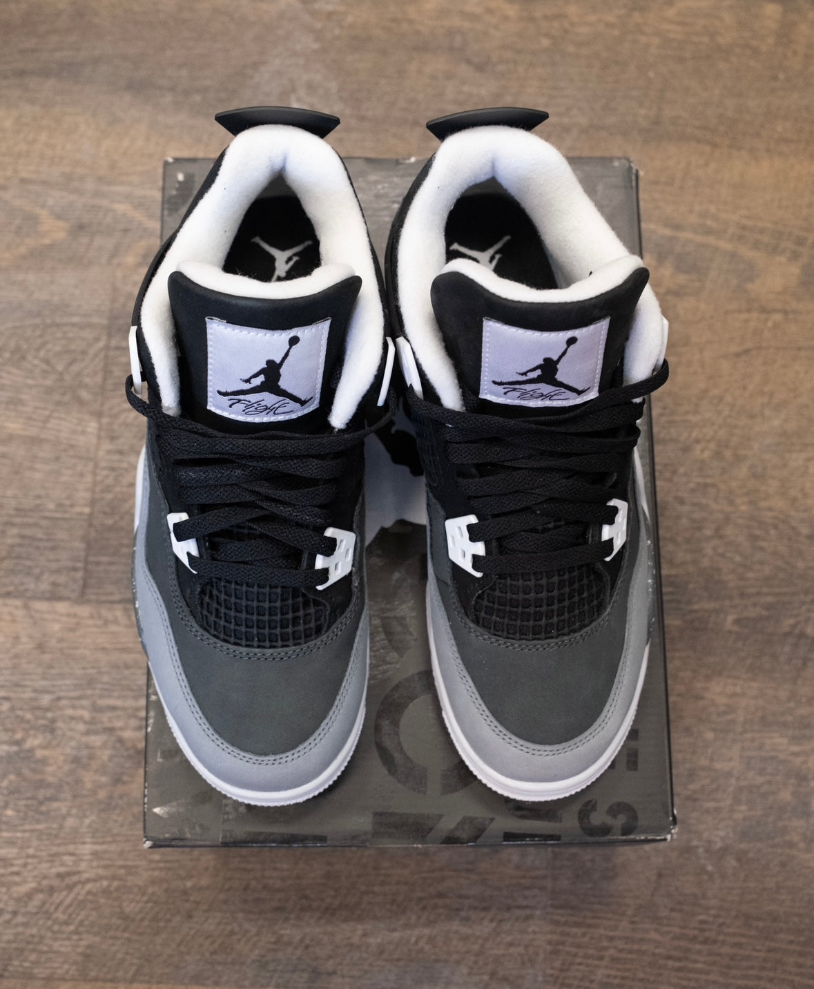 Air Jordan 4 “Fear” / Size 6.5y