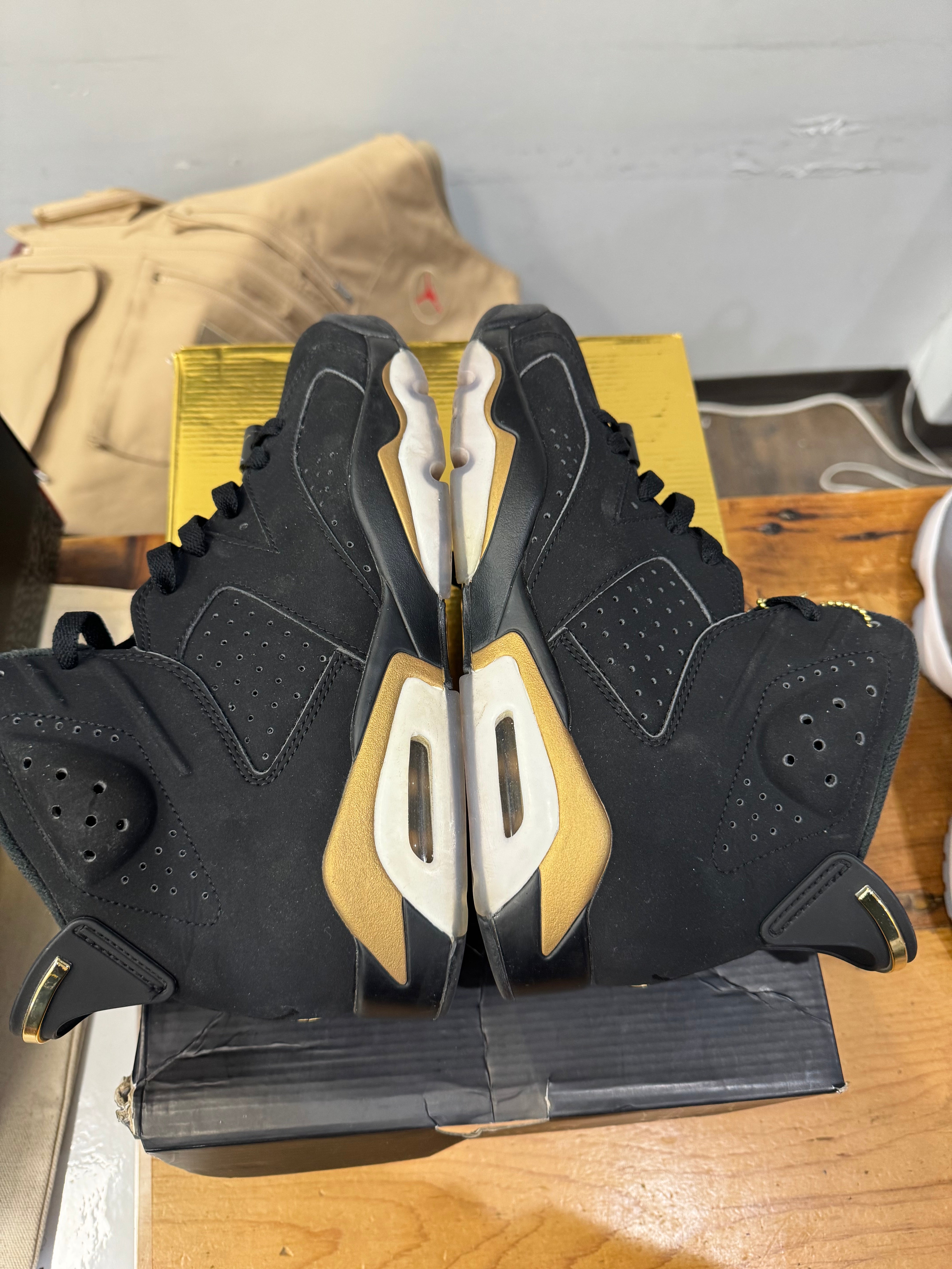 Air Jordan 6 “DMP” Size 8.5