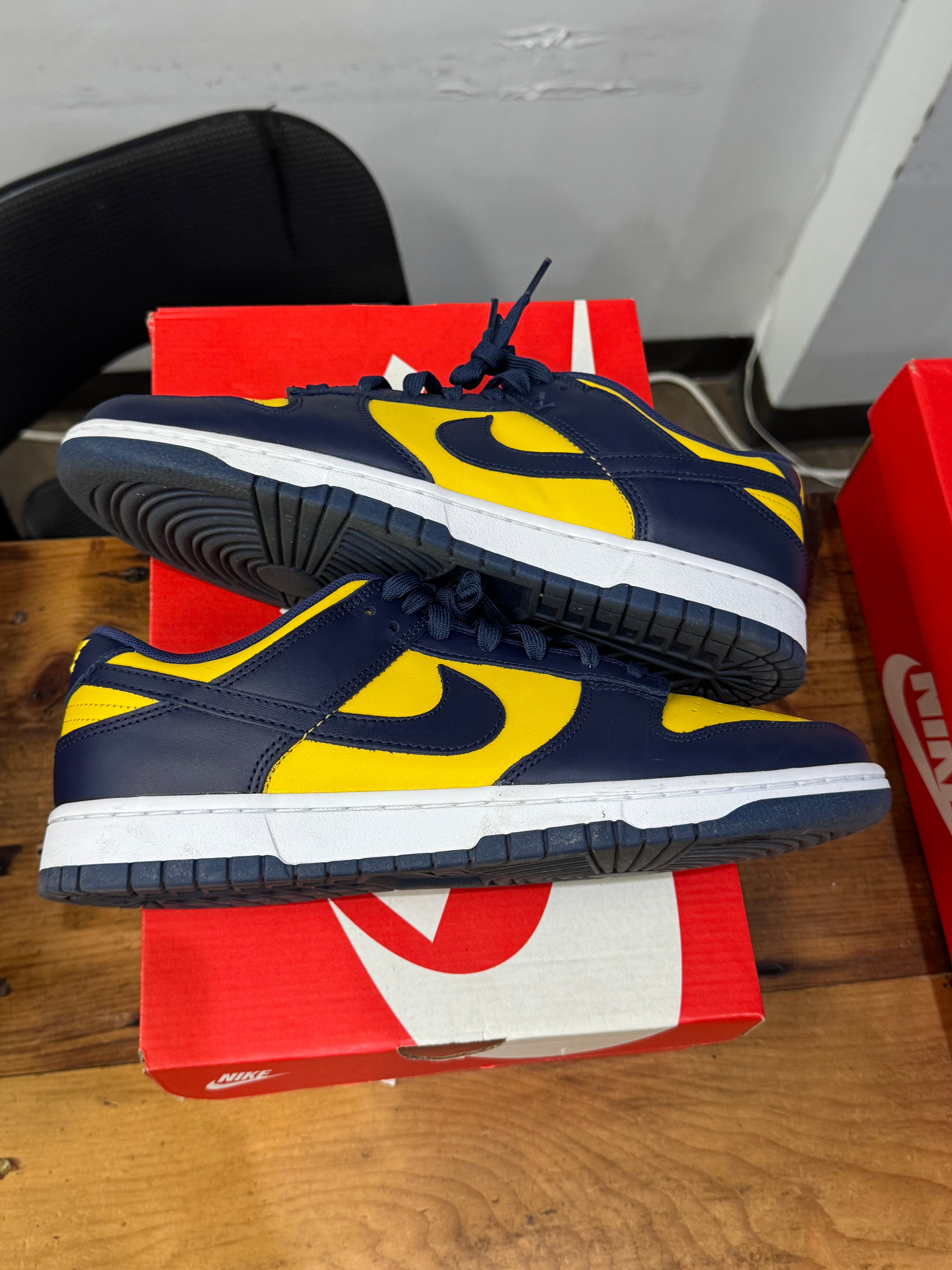 Nike Dunk Low “Michigan” Size 10.5