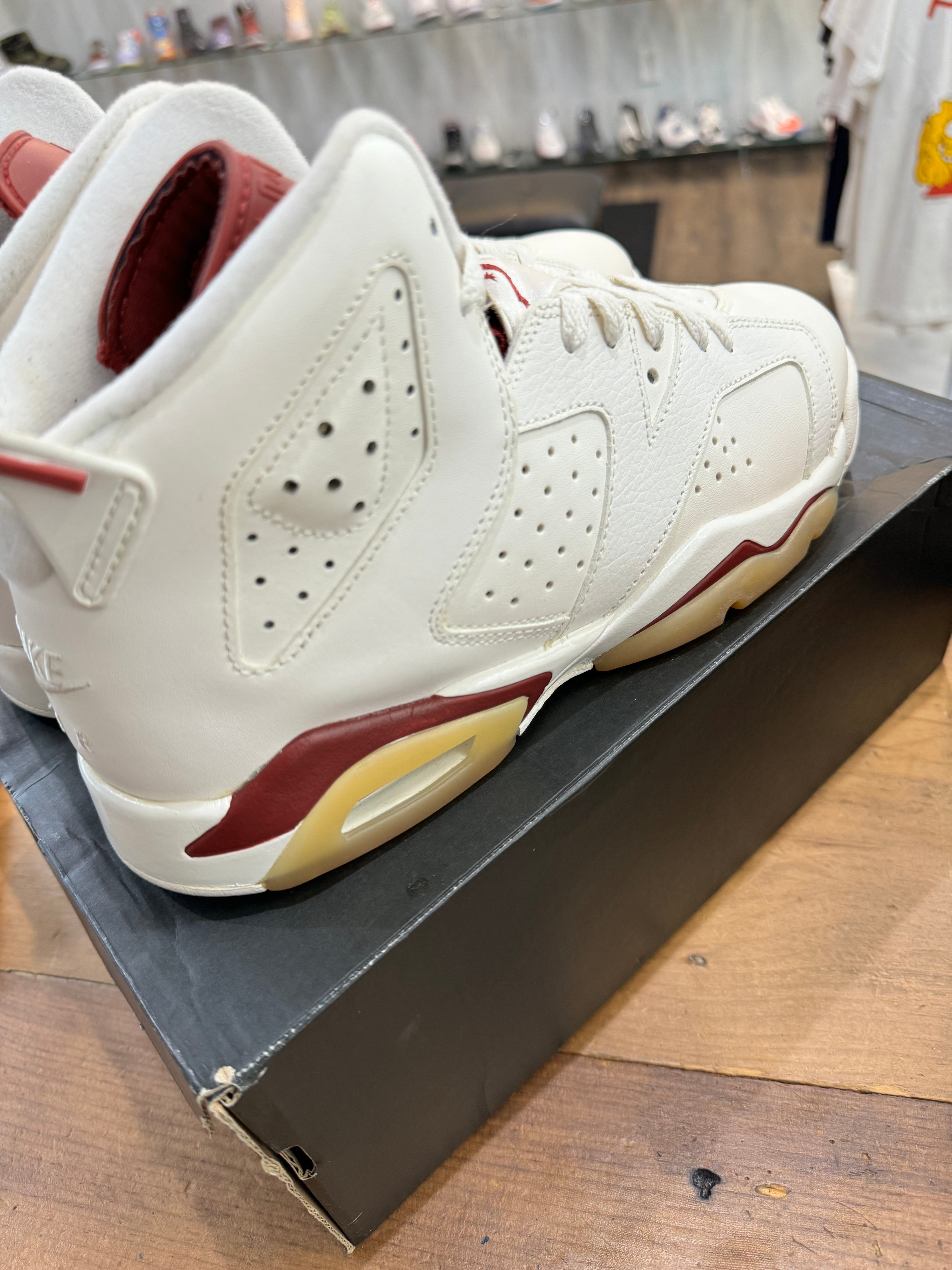 Air Jordan 6 “Maroon” / Size 7y