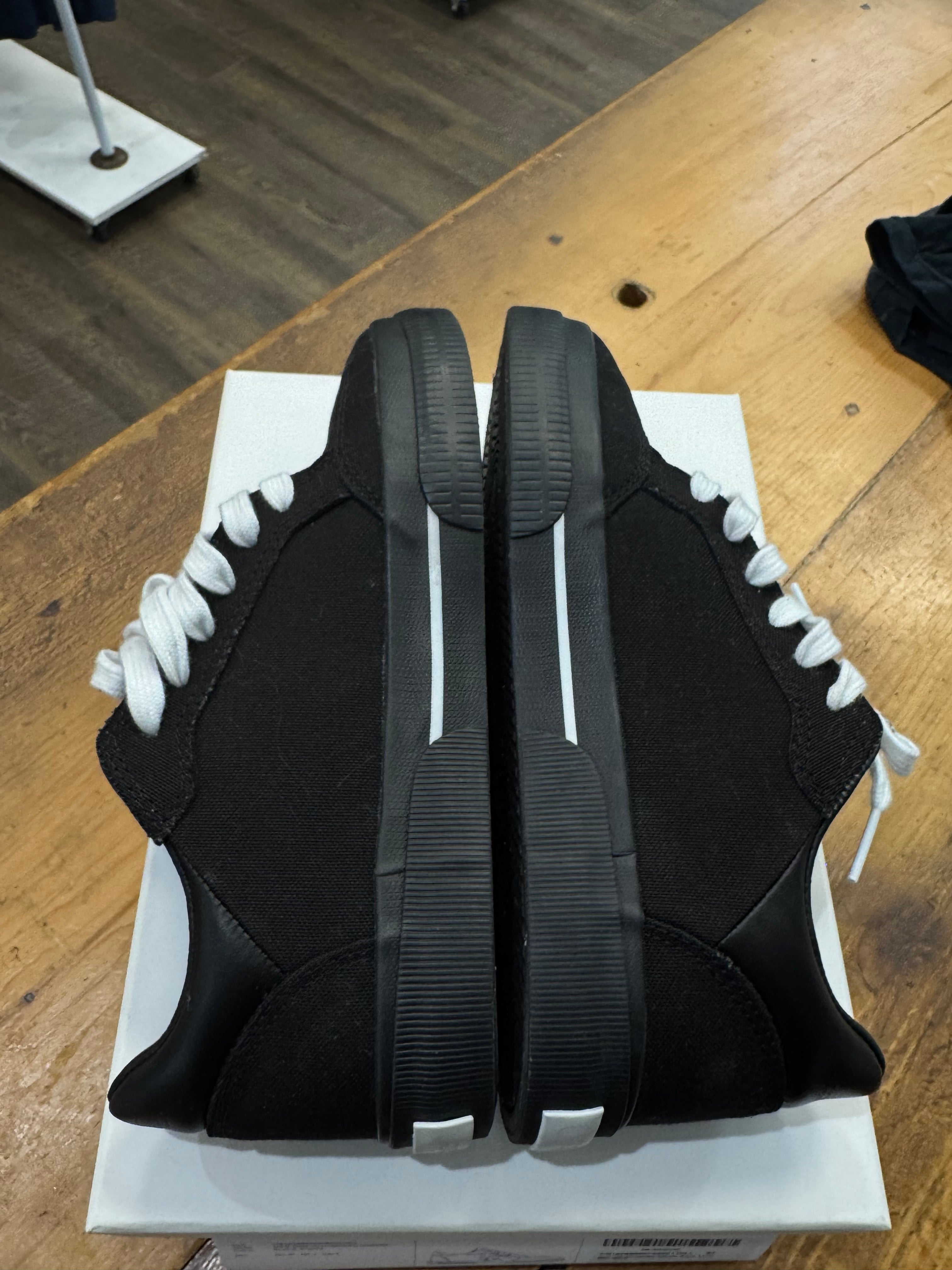 Off-white New Low Vulcanized (Size 37 EU)