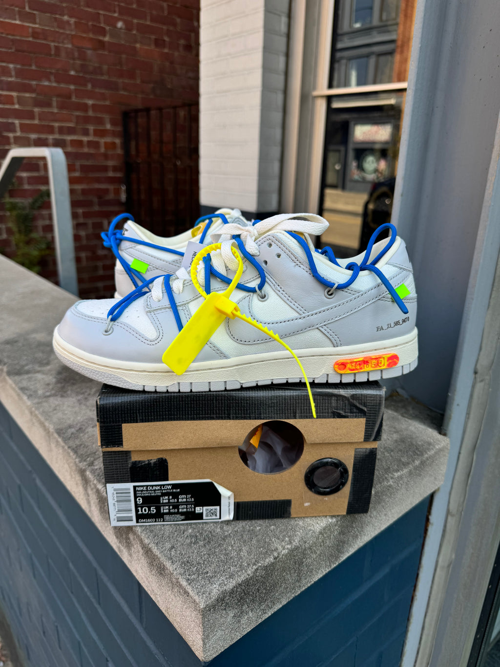 Nike Dunk Low x Off-White Lot 10 - Size 9