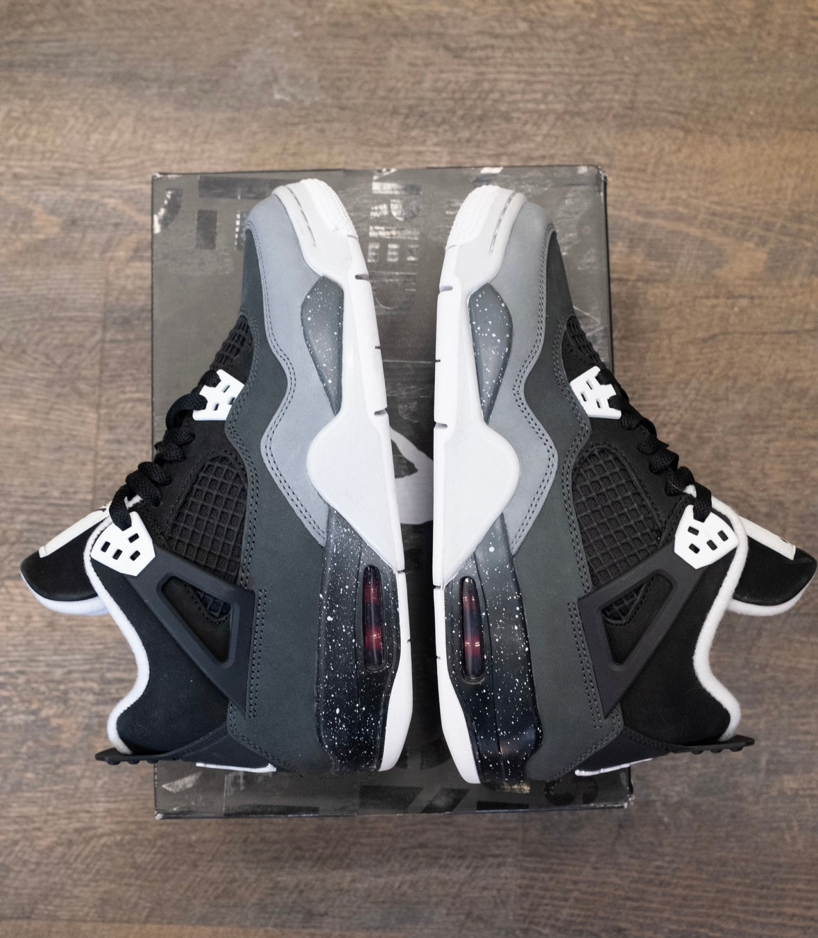 Air Jordan 4 “Fear” / Size 6.5y