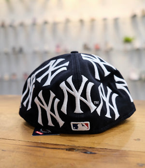 Supreme New York Yankees Box Logo New Era Hat (7 3/8)