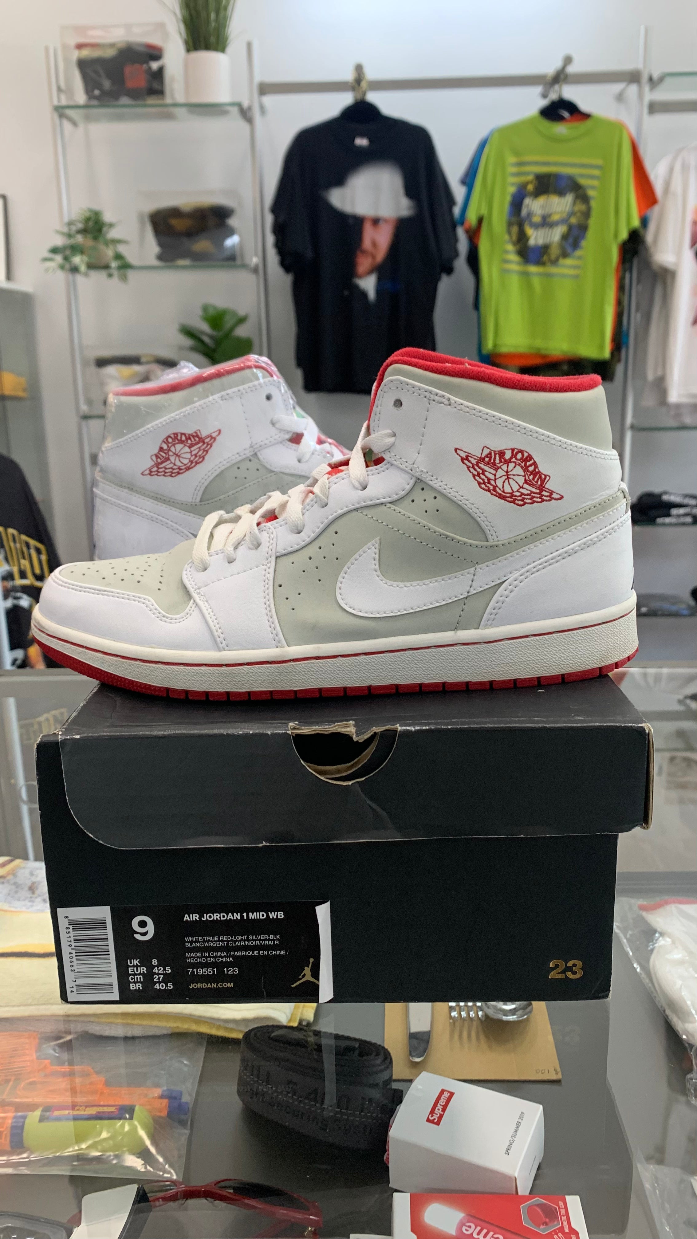 Jordan 1 mid wb hare sales